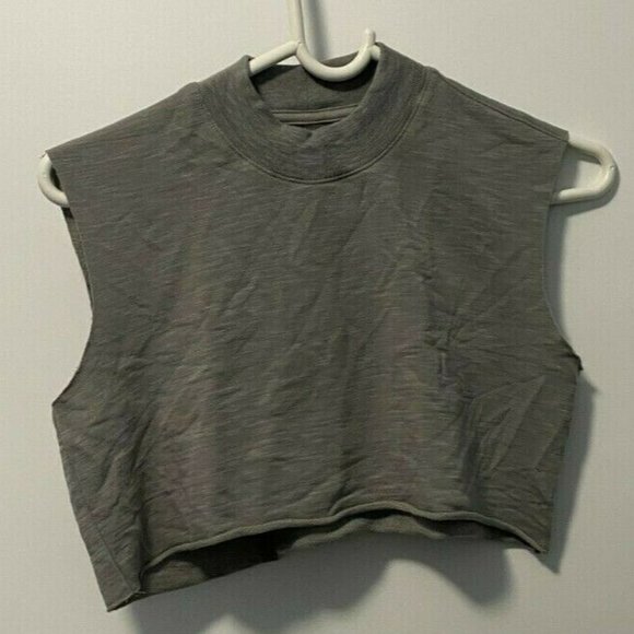 Jason Scott‎ Sleeveless Grey Cropped Tee - Picture 1 of 2